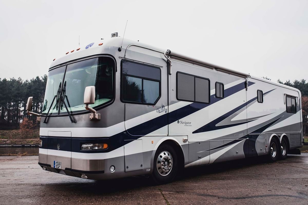 paul_sannen_motorhome_holiday_rambler_old_betsy_header